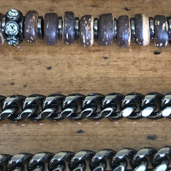 Gorgeous Givenchy Necklaces - Picture 6 of 9